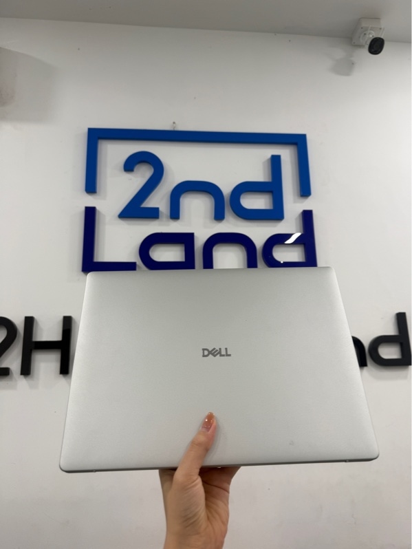 Laptop Dell Pro 14 Essential PV14250 - intel(R) Core(TM) 5 120U - 16/1TB - Màu bạc - Pin 100% - Ngoại hình 98% - Kèm sạc - còn BH hãng đến 22/03/2028 không bill