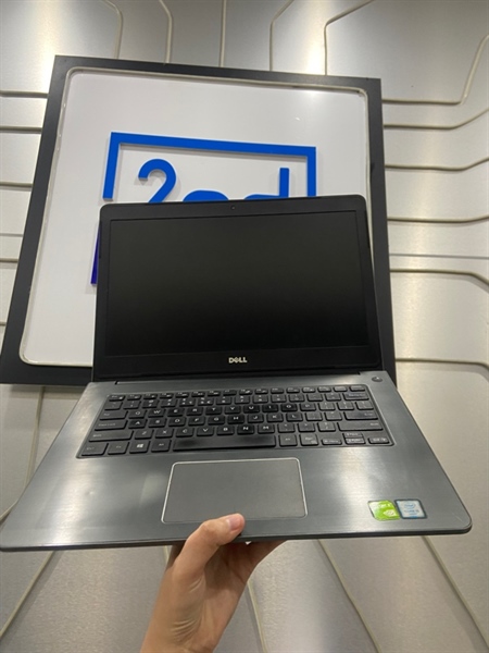 Laptop Dell Vostro 14-5459 - i5-6200U - Geforce 930M - Ram 8/250GB SSD - Pin 81% - Màu xám - Ngoại hình: 97% - ám hồng, phản quang - Kèm sạc 1