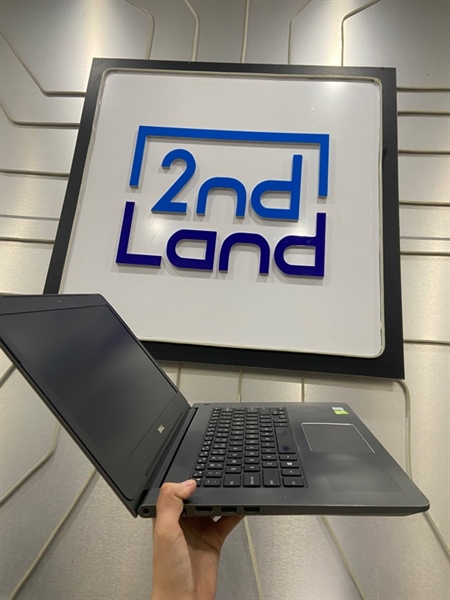 Laptop Dell Vostro 14-5459 - i5-6200U - Geforce 930M - Ram 8/250GB SSD - Pin 81% - Màu xám - Ngoại hình: 97% - ám hồng, phản quang - Kèm sạc 2