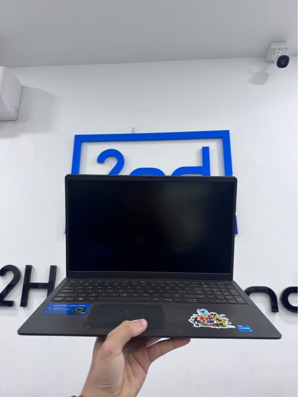 Laptop Dell Vostro 15 3510 - i5-1135G7 - 16/1Tb - Màu đen - Pin thay 100% - Ngoại hình 97% - Ổ sức khoẻ 99%, trầy xước, màn ám hồng, phản quang, hở sáng, dán sticker - Kèm sạc