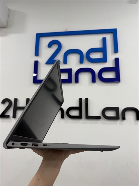 Laptop Dell Vostro 15 3530 - i3 1305U - 16/2TB SSD - Màu xám - Pin 100% - Ngoại hình 98% - Màn hồng nhẹ - Kèm sạc 1