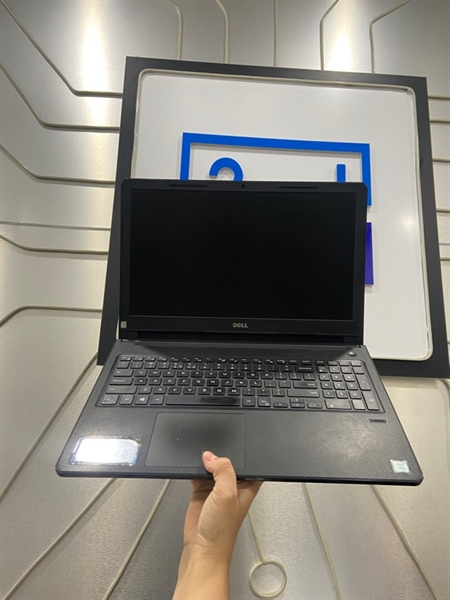 Laptop Dell Vostro 15-3568 - i5-7200U - Ram 8GB 1TB HDD - Pin 85% - Màu đen - Ngoại hình: 97% - Phím End bung, khoảng 10 đốm phản quang, viền ám hồng, màn ám xanh hở sáng, mất 1 ốc đáy - Body - Kèm sạc 1