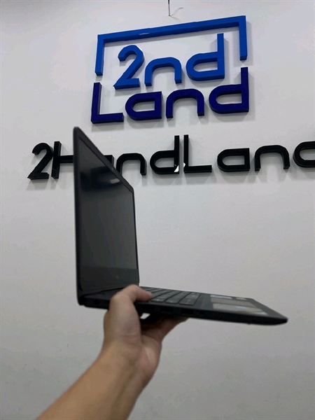 Laptop Dell Vostro 3400 - i5 - 1135G7 - MX330 - 16/512GB SSD - Pin 73% - Màu đen - Ngoại hình 97% - Màn bụi in phím nhẹ ,màn lệch mép - Kèm sạc 2