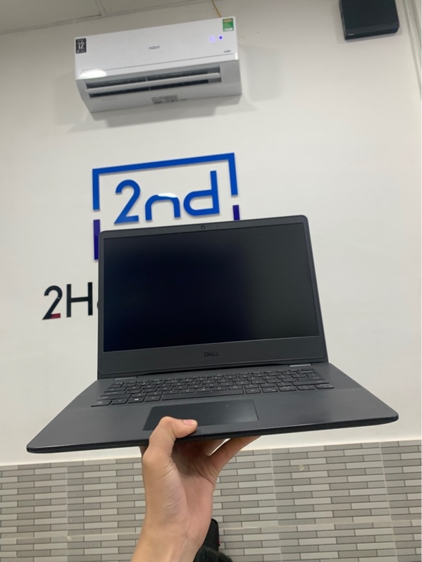 Laptop Dell vostro 3400 - i5-1135g7 - Ram 8gb/ssd 256gb - Màu đen - Pin 34% - Ngoại hình: 95% - Bể mặt C, màn phản quan + ám hồng - Kèm sạc