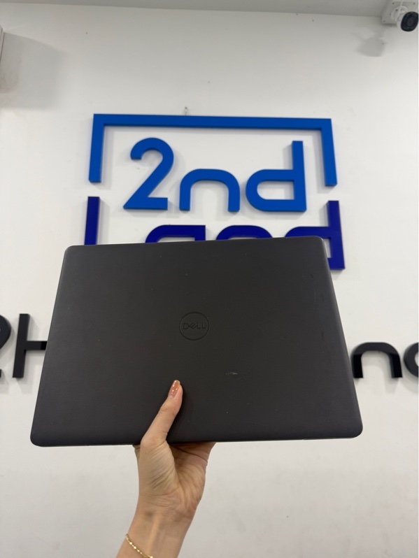 Laptop Dell Vostro 3405 - Ryzen 5 3500U - 4/SSD 256GB - Màu xám - Pin 60% - Ngoại hình 98% - Màn ám hồng , phản quang , ổ cứng health 62% - Kèm sạc