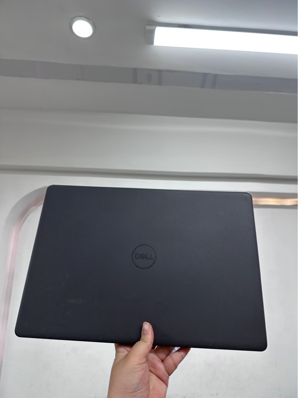Laptop Dell Vostro 3500 - I3 1115G4 - 8/256gb - Màu đen - Pin thay 100% - Ngoại hình 97% - Kèm sạc (linh kiện)
