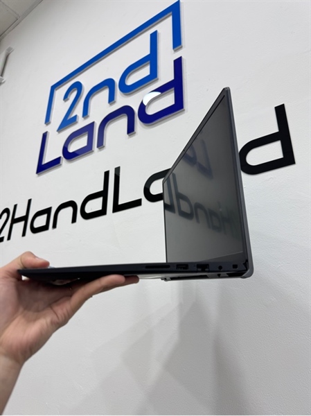 Laptop Dell Vostro 3520 - i5-1235u - 16/512GB SSD - Pin 80% - Ngoại hình 97% - Màn xướt mèo nhẹ , vỏ trầy - Body, kèm sạc 2