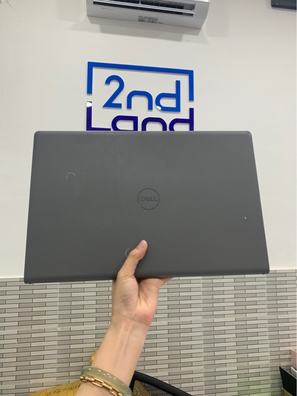 Laptop Dell Vostro 3520 - i5-1235U - Ram 8GB/512SSD - Màu đen - Pin 70% - Ngoại hình: 97% - Kèm sạc