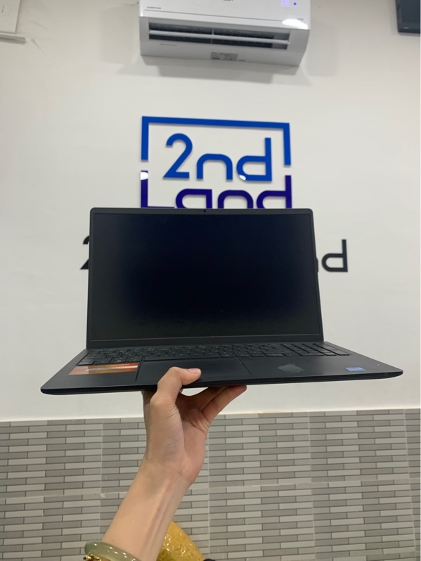Laptop Dell Vostro 3520 - i5-1235U - Ram 8GB/512SSD - Màu đen - Pin 70% - Ngoại hình: 97% - Kèm sạc