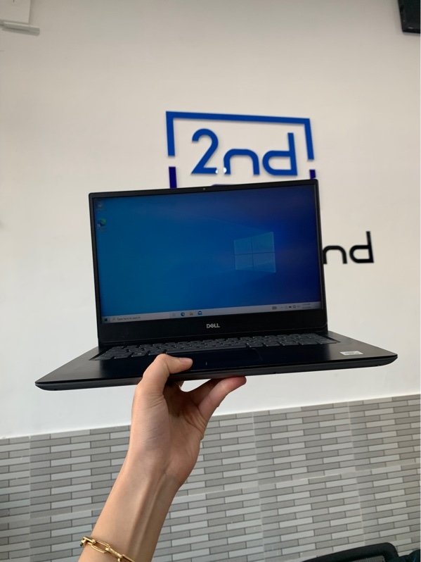 Laptop Dell Vostro 5490 - i3-10110U - Ram 4GB/SSD 128GB - Màu đen - Pin 80% - Ngoại hình: 97% - Kèm sạc