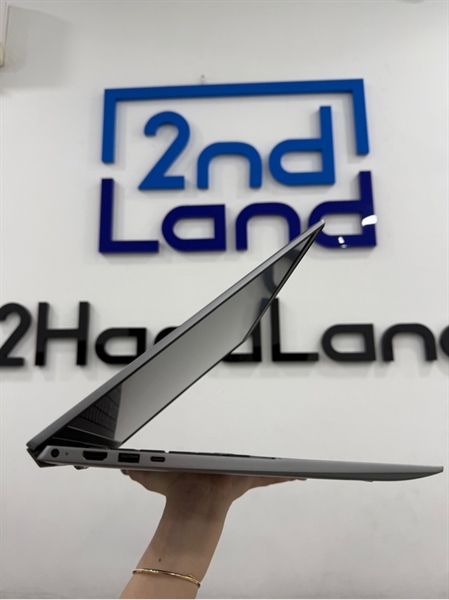 Laptop Dell Vostro 5620 - i5 1240P - 16/512GB SSD - Màu xám - Pin 74% - Ngoại hình 98% - Màn ám hồng , hằn phím , tróc phím - Kèm sạc 1