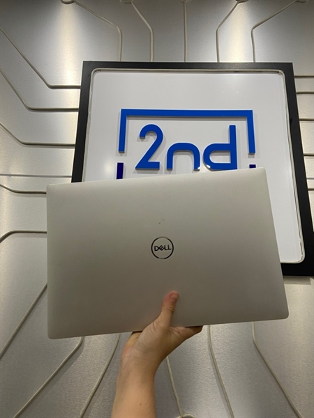Laptop Dell XP15 9570 - i7-8750H - GTX 1050 TI - màn fullHd - Ram 16/512GB SSD - Pin 85% - Màu bạc - Ngoại hình: 97% - Màn ám vàng - Body - Kèm sạc