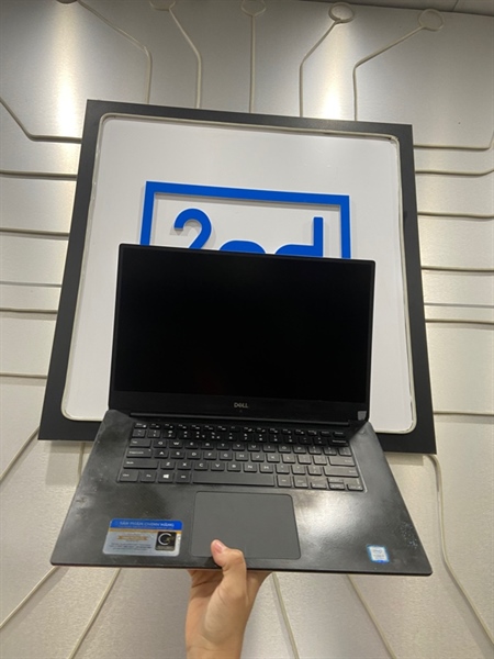 Laptop Dell XP15 9570 - i7-8750H - GTX 1050 TI - màn fullHd - Ram 16/512GB SSD - Pin 85% - Màu bạc - Ngoại hình: 97% - Màn ám vàng - Body - Kèm sạc 1