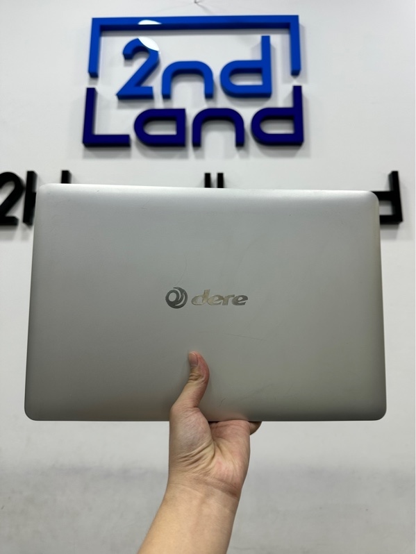 Laptop Dere D3 - Chip celeron J1900 - Ram 4/128GB SSD(99%) - Pin hư - Màu bạc - Ngoại hình 97% - Kèm sạc