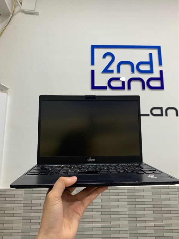 Laptop Fujitsu Lifebook U938 ( FMVU1400MP) - i5-7300U - 12GB/256GB SSD - Màu đen - Pin hư - Ngoại hình: 97% - Hư 1 cổng USB, màn ám vàng, không nhận vân tay - Kèm sạc - SP KHÔNG BẢO HÀNH