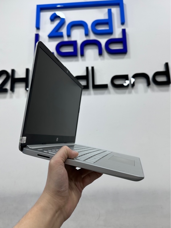 Laptop HP 14-dq2xxx - i3 1115G4/Card onboard - Ram 12/256GB SSD - Pin 73% - Màu bạc - Ngoại hình 97% - Màn hằn phím ám phản quang - Kèm sạc