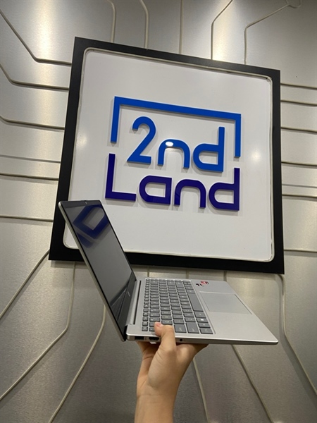 Laptop HP 14-em0xxx - Ryzen 5-7520U - Ram 16/512GB SSD - Pin 100% - Màu bạc - Ngoại hình: 98% - Body - Kèm sạc 2