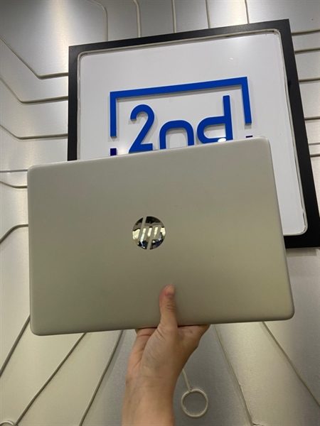 Laptop HP 14S-DQ2XXX - i7-1165G7 - Ram 8/512GB SSD - Pin 80% - Màu bạc - Ngoại hình: 97% - Cấn sườn nhẹ, touchpad lỏng nhẹ, màn phản quang - Body - Kèm sạc