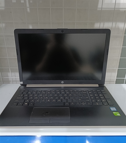 Laptop HP 15-da0xxx - Ram 8/120GB SSD + 1TB HDD - Màu Đen - Core i7 8550U - Card Intel UHD Graphics Family 620 - Nvidia Geforce MX130 - Ngoại hình 97% - Kèm sạc