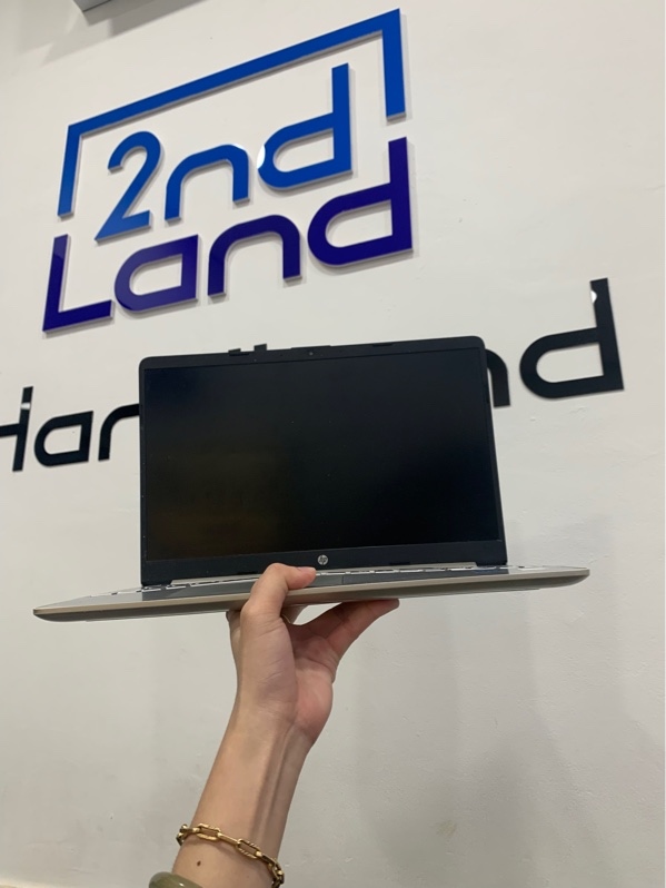 Laptop HP 15S-FBHG2XXX - i5-1135G7 - 8GB/512GB - Màu bạc - - Ngoại hình: 97% - Pin phồng, touchpad + phím lúc nhận lúc không, màn ám vàng nặng, hở sáng, màn trầy, loa rè, bung bản lề, bản lề lỏng - Kèm sạc - SP KHÔNG BẢO HÀNH