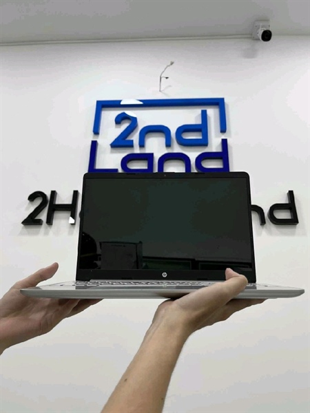Laptop HP 15S-FQ1 XXX - i3 - 1005G1 CPU - Ram 4/256 SSD - Pin 100% - Màu trắng - Ngoại hình 97% - Màn ám phản quang, phím Numlock bị double lick - Kèm sạc 2