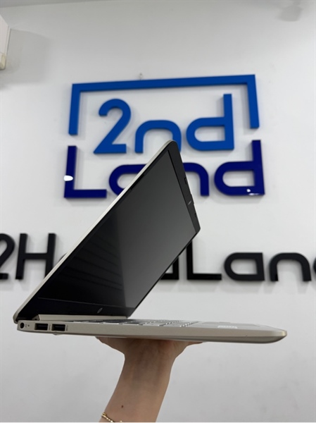 Laptop HP 15S-FQ2711TU - i3-1115G4 - 8/256GB SSD - Màu vàng - Pin 90% chu kỳ sạc 114 - Ngoại hình 98% - trầy nhẹ mặt dưới - Kèm sạc 1