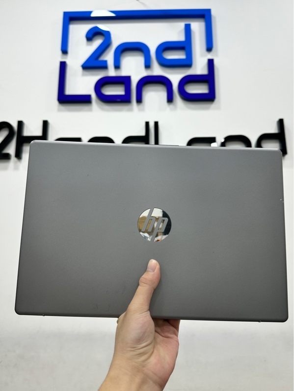 Laptop HP 240 G10 (B93GZAT) - CPU 13th Intel Core i5-1334U - Ram 16/512 SSD (99%) - Pin 90% - Màu xám - Ngoại hình 97% - Kèm sạc