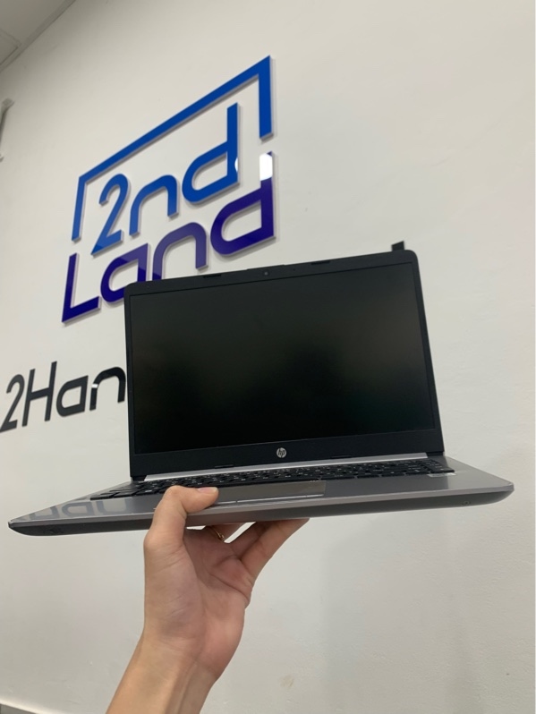 Laptop HP 240 G8 - i3-1005G1 - Ram 4GB/256GB SSD - Màu trắng - Pin 70% - Ngoại hình: 97% - Kèm sạc