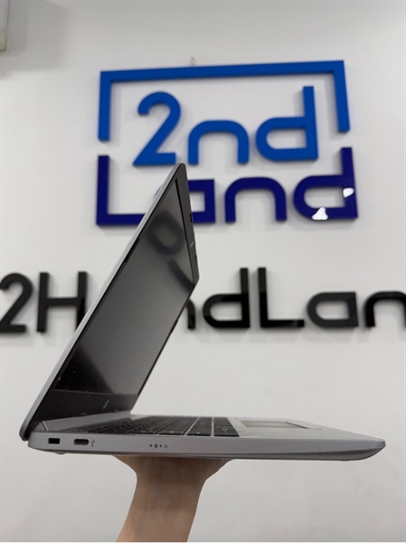 Laptop HP 240 G8 Notebook PC - i3 1115GP - 8/256GB SSD - Màu bạc - Pin 100% - Ngoại hình 98% - Kèm sạc 1