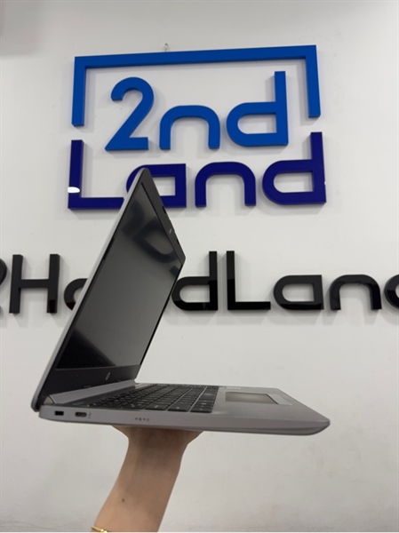 Laptop HP 240G8 Notebook PC - i5 1135G7 -Ram 8/512GB SSD - Màu bạc - Pin 99% - Ngoại hình 98% - Màn vàng viền nhẹ - Kèm sạc 1