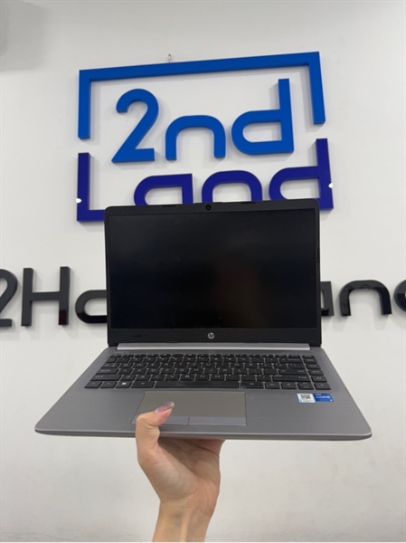 Laptop HP 240G8 Notebook PC - i5 1135G7 -Ram 8/512GB SSD - Màu bạc - Pin 99% - Ngoại hình 98% - Màn vàng viền nhẹ - Kèm sạc 2