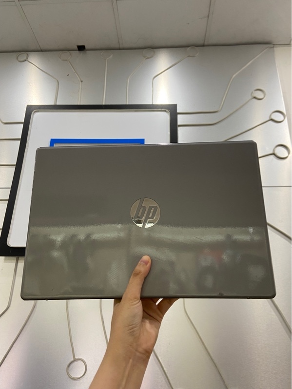 Laptop HP 245 14 inch G10 - AMD Ryzen 5 7530U - Ram 8/512GB SSD - Pin 100% - Chu kì sạc 45 lần - Màu xám - Ngoại hình: 98% - Kèm sạc