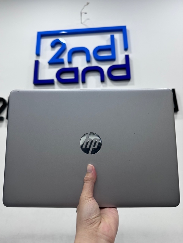 Laptop HP 245 14 inch G9 - FHD-60Hz - Ryzen 5 5625U - Ram 16/512GB SSD(97%) - Pin tạm - Màu xám - Ngoại hình 97% - Màn ám, bong touchpad, màn bị vênh, máy dán sticker - Kèm sạc (bị bong dây một đoạn ngắn)