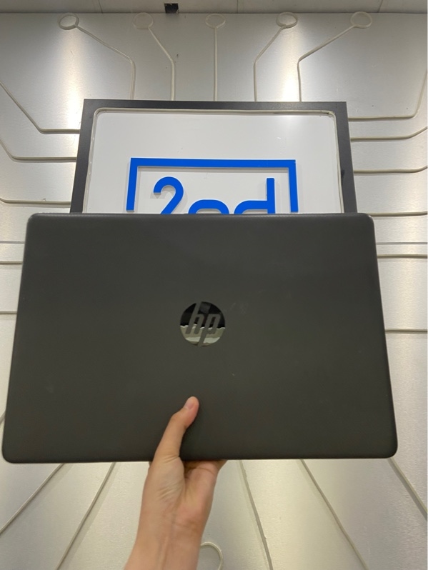 Laptop HP 250 G8 Note Book PC - Core i3-1005G1 - Ram 12/256GB SSD - Pin 52% - Màu đen - Ngoại hình: 97% - Máy nóng - Kèm sạc