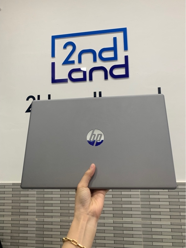Laptop HP 250R G10 - Intel core 5 120U - Ram 16GB/512GB SSD - Màu bạc - Pin 95% - Ngoại hình: 98% - Kèm sạc