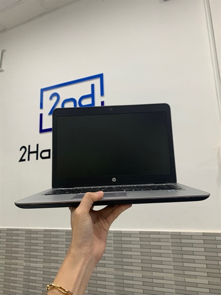 Laptop HP Elitebook 840 G3 - i5-6300U - Ram 8GB/256GB SSD - Màu bạc - Pin 80% - Ngoại hình: 97% - Trầy mặt c, viền ám hồng - Kèm sạc 1