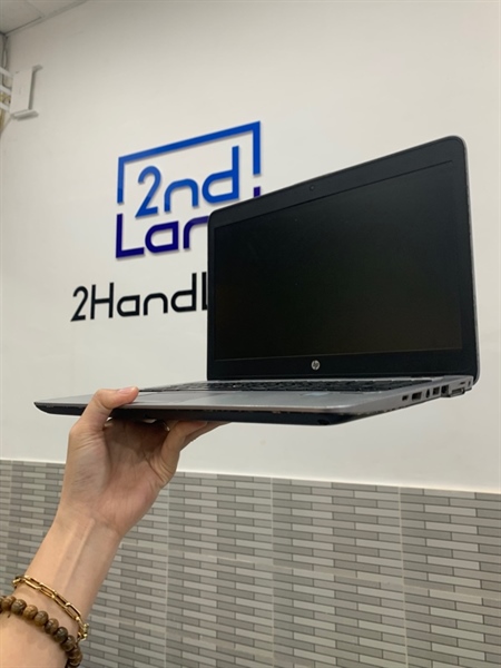 Laptop HP Elitebook 840 G3 - i5-6300U - Ram 8GB/256GB SSD - Màu bạc - Pin 80% - Ngoại hình: 97% - Trầy mặt c, viền ám hồng - Kèm sạc 2