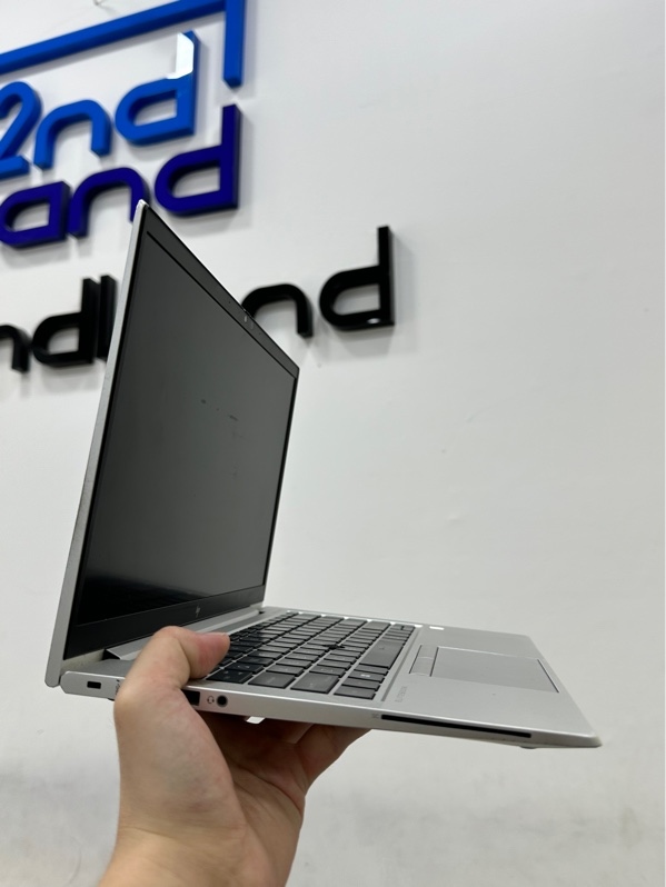 Laptop HP Elitebook 845 G8 Notebook - 14inch - Ryzen 5 PRO 575U - Ram 16/256GB SSD (99%) - Pin 67% - Màu bạc - Ngoại hình 97% - Màn ám rộp, tróc 1 chấm trắng - Kèm sạc