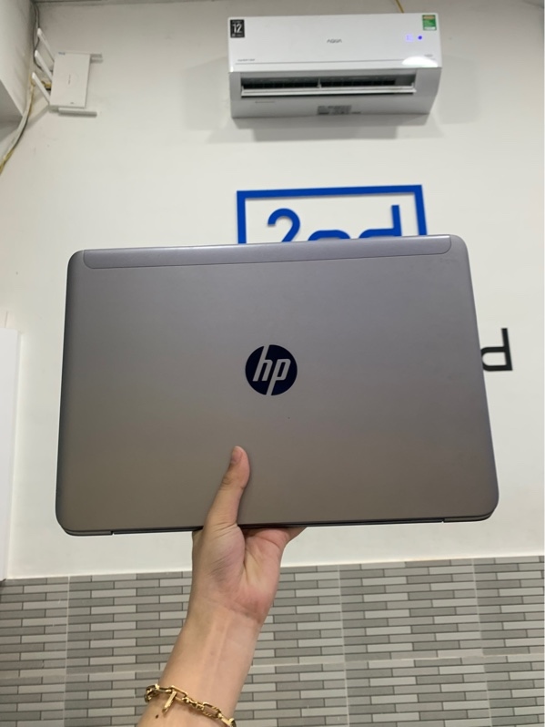 Laptop HP EliteBook Folio 1040 G2 - i5-5300U - RAM 4GB/SSD 128GB - Màu bạc - Pin 40% - Ngoại hình: 97% - Màn hình phản quang, liệt phím, lỗi card Wi-Fi - Kèm sạc - SP KHÔNG BẢO HÀNH