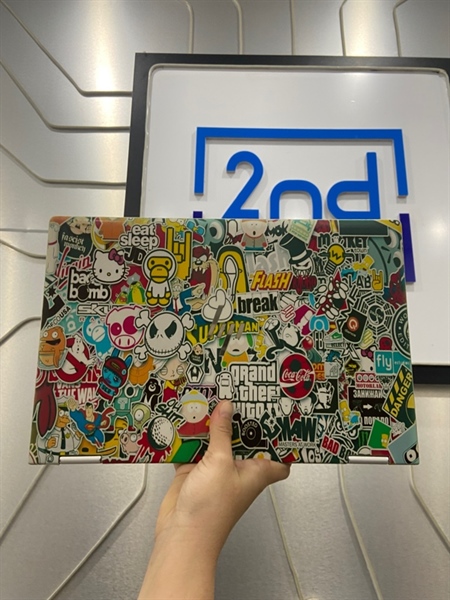 Laptop HP Elitebook X360 1040 G5 - i7-8850U - 8/256GB - Màn cảm ứng - Pin 73% - Màu bạc - Ngoại hình: 97% - màn ám vàng , hở sáng viền - Body - Kèm sạc