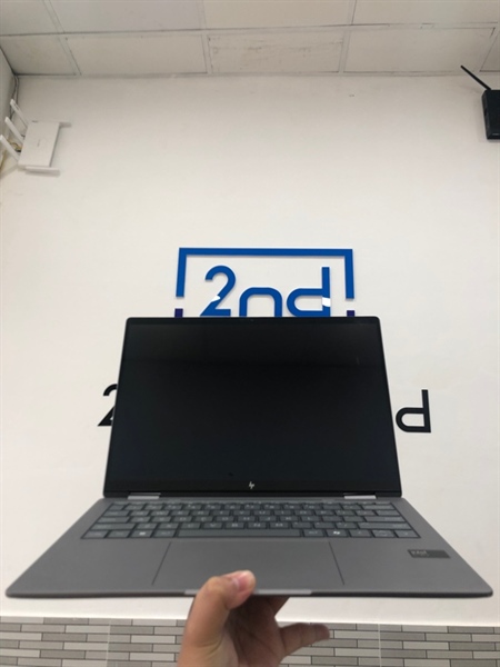 Laptop HP Envy X360 2 in 1 - Ultra 5125U - 16/512 SSD - Màu bạc - Pin 97% - Ngoại hình 98% - Trầy 1 vệt nhỏ - Kèm sạc màu 1