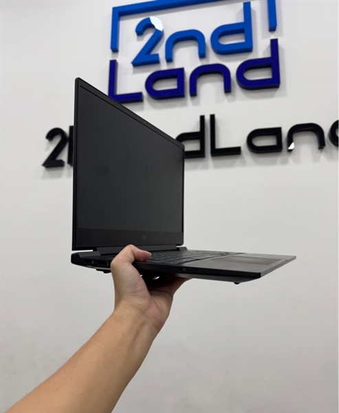 Laptop HP Gaming Victus 16-R0XXX - i7 13700H/RTX3050 - 16/512GB SSD - Pin 84% - Màu đen - Ngoại hình 98% - Kèm sạc 2