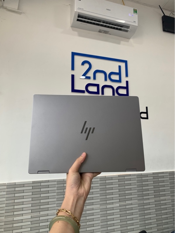 Laptop HP Omnibook x Flip - Adm Ryzen AI 5 340 W/Radeon 840M - 16GB/512GB SSD - Màu bạc - Pin 99% - Ngoại hình: 98% - Kèm sạc