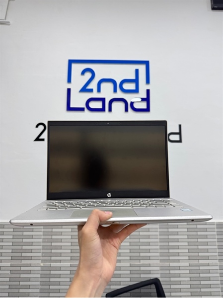 Laptop HP Palivion 14 - i5-8265U - 4/512SSD + 1TB HDD - Pin hư - Ngoại hình 96% - Màn phản quang 2 điểm, ám viền vàng, in phím, hư khe thẻ nhớ, bản lề yếu - Body, kèm sạc 1