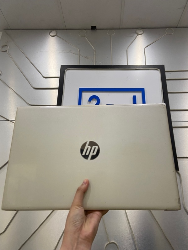 Laptop HP Pavilion 15- EG0542TU - i3-125G4 - Ram 4/256GB - Sức khỏe 71 đã chạy hơn 12k giờ - Pin 100% thay new - Màu xám - Ngoại hình: 97% - Cấn nặng, hở mặt D, màn ám hồng, in phím - Kèm sạc