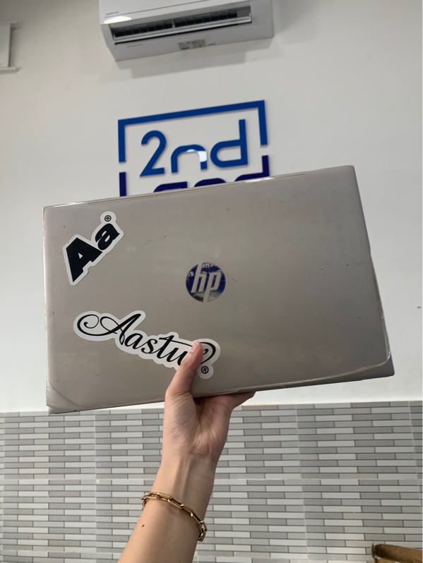 Laptop HP pavilion 15-EG0XXX - I5-1135G7 - Ram 8/512gb ssd - Màu bạc - Pin 75% - Ngoại hình: 97% - Kèm sạc