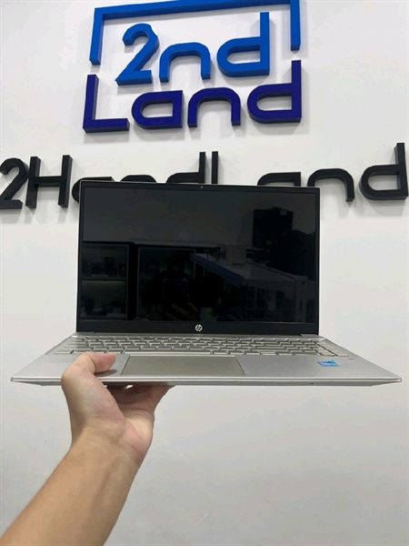 Laptop HP Pavilion 15 EGOXXX - i3 1125G4 - 4/512GB SSD - Pin 100% - Màu bạc - Ngoại hình 97% - Hở bản lề , hở khung , màn ám phản quang - Kèm sạc 1