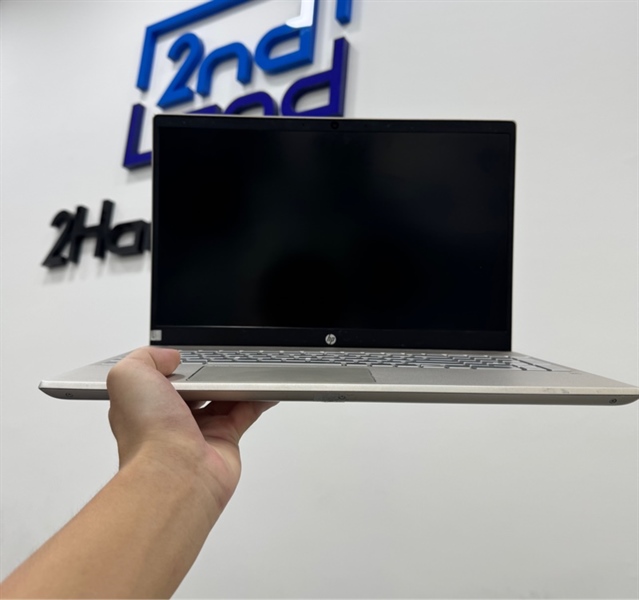 Laptop HP Pavilion 15 - i5 1035G1 - 4/256GB SSD - Pin 100% - Màu hồng - Ngoại hình 97% - Màn 2 đốm phản quang - Kèm sạc 1