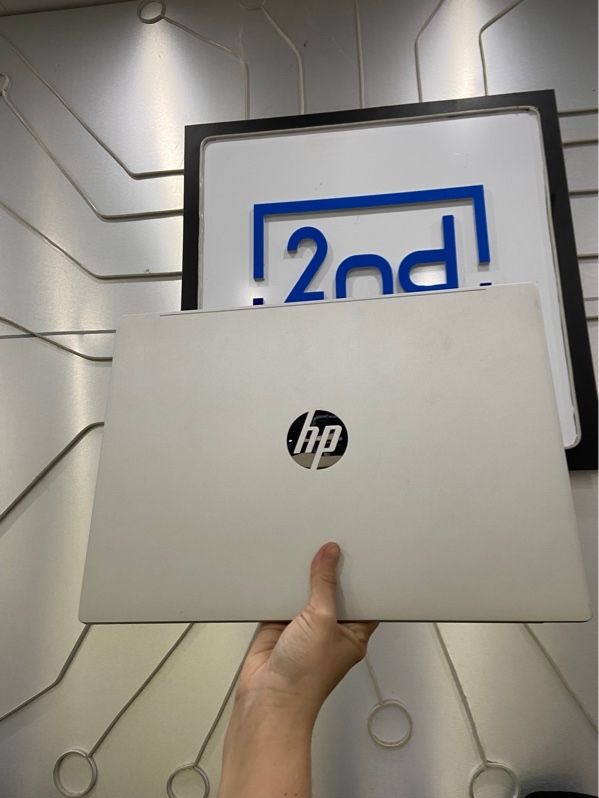 Laptop HP Pavilion 16-AF0052TU - Ultra 7 155U - Ram 16/1TB - Pin 93% - Màu bạc - Ngoại hình: 97% - Cấn góc - Kèm sạc