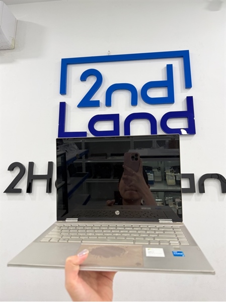 Laptop HP Pavilion X360 Convertible 14 - i3 1115G4 - 4/256GB SSD - Màu vàng - Pin 100% - Ngoại hình 96% - Màn hồng , phím lờn dấu trừ , tróc touchpad , cấn móp , trầy xước - Kèm sạc 2